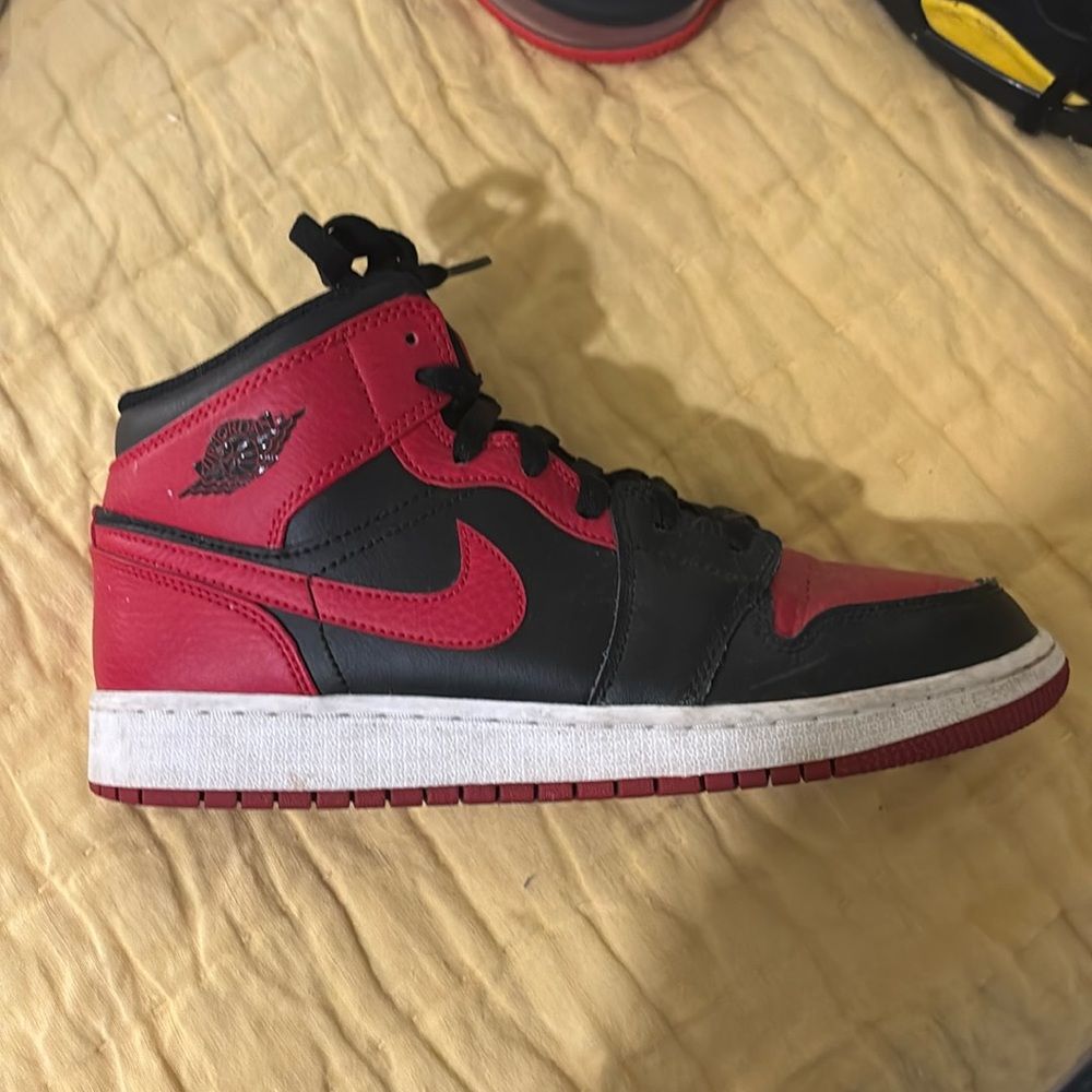 Jordan 1 red